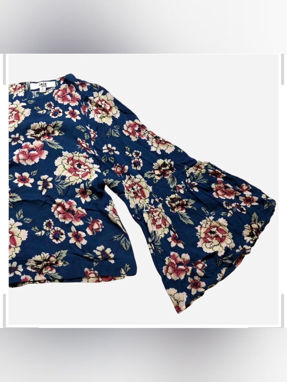 Jack by BB Dakota Flare Sleeve Button-Back Navy Floral Blouse Size Large